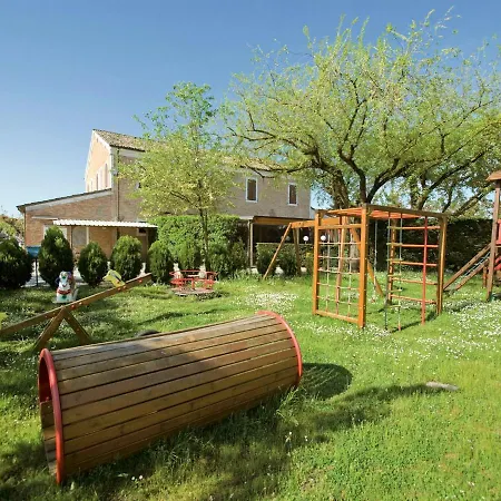 Locazione Turistica Camping Classe Village.11 Casa vacanze *